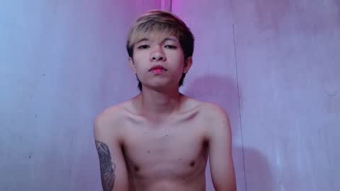 asian_macky online show from April 2026 01:23:01 PM
