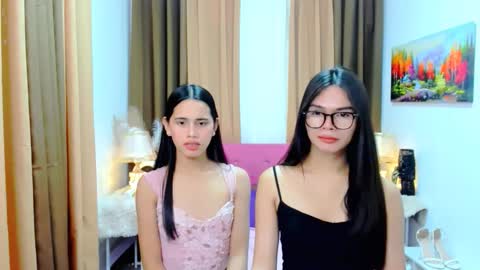 Snapshot of asian_mooreen chatting on October 2025 02:13:01 PM mooreen online show from October 2025 02:13:01 PM