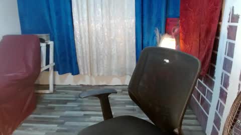 Snapshot of asian_petit19 chatting on January 2025 06:10:01 AM Lovely online show from January 2025 06:10:01 AM