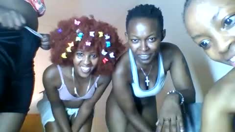 Snapshot of asian_pinay01 chatting on October 2025 05:30:02 AM Asia online show from October 2025 05:30:02 AM