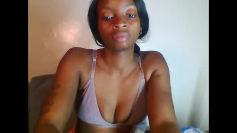 Snapshot of asian_pinay01 chatting on October 2025 03:36:02 PM Asia online show from October 2025 03:36:02 PM