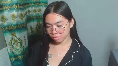 Rhean online show from February 2025 04:30:02 PM