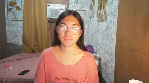 Rhean online show from September 2025 10:24:01 PM