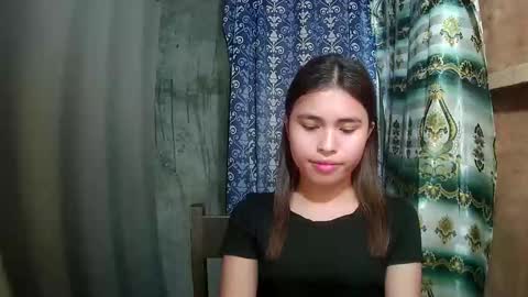 Sofia online show from May 2026 06:18:01 AM