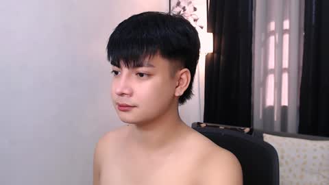 Snapshot of asianacexl chatting on December 2024 01:36:02 AM asianacexl online show from December 2024 01:36:02 AM