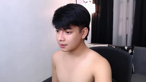 Snapshot of asianacexl chatting on January 2025 01:59:01 AM asianacexl online show from January 2025 01:59:01 AM