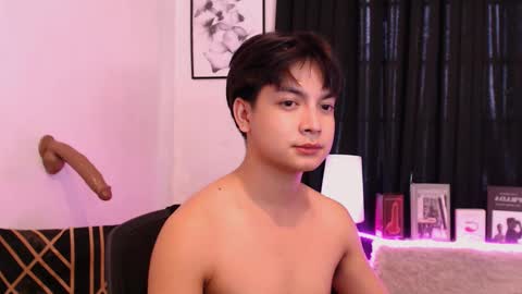 Snapshot of asianacexl chatting on February 2025 02:01:02 AM asianacexl online show from February 2025 02:01:02 AM