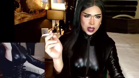 nicole online show from February 2026 06:59:02 PM