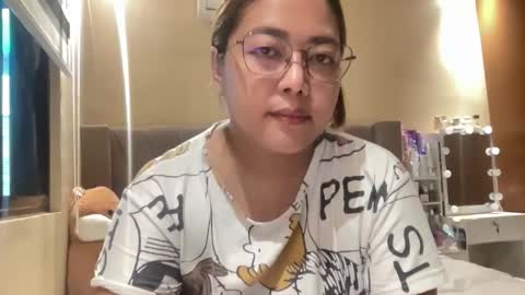 Snapshot of asianbunny10 chatting on October 2025 03:03:02 AM Curvy online show from October 2025 03:03:02 AM