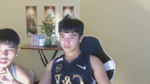 Snapshot of asiancarl_bigcock chatting on March 2026 07:42:02 PM kairo dewji in ifbi online show from March 2026 07:42:02 PM