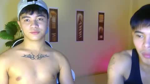 Snapshot of asiancarl_bigcock chatting on March 2026 10:27:01 PM kairo dewji in ifbi online show from March 2026 10:27:01 PM