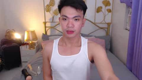 Snapshot of asiancock302816 chatting on February 2025 01:55:02 PM asiancock302816 online show from February 2025 01:55:02 PM