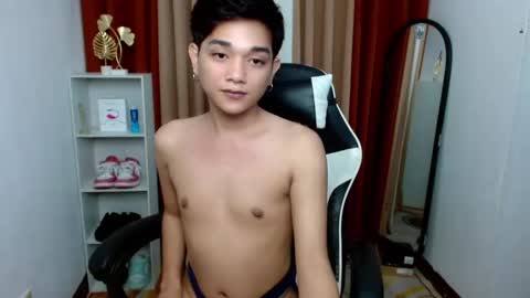 Snapshot of asiancock4hire chatting on January 2025 10:52:01 AM Michelle Dont forget to follow me online show from January 2025 10:52:01 AM