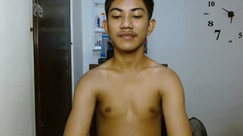 Snapshot of asiancockhero22 chatting on February 2025 02:33:01 AM HERO online show from February 2025 02:33:01 AM