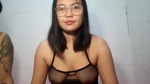 Snapshot of asiancoupleph chatting on December 2024 07:22:01 PM asiancoupleph online show from December 2024 07:22:01 PM