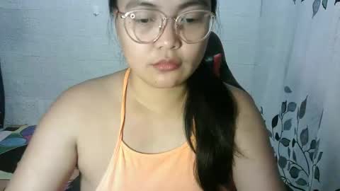 Snapshot of asiancoupleph chatting on March 2026 06:08:01 PM asiancoupleph online show from March 2026 06:08:01 PM