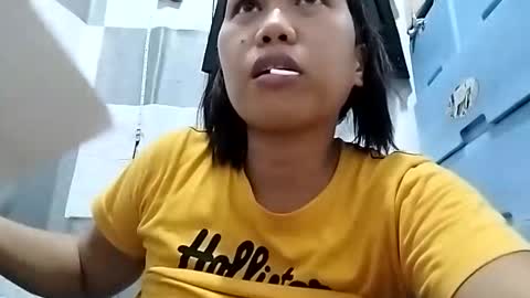 Snapshot of asiancreamy4u chatting on December 2024 04:09:02 PM asiancreamy4u online show from December 2024 04:09:02 PM