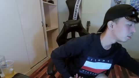 Bry online show from December 2024 11:54:02 AM