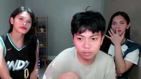   online show from December 2024 03:55:02 PM