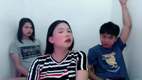   online show from February 2025 04:26:02 AM