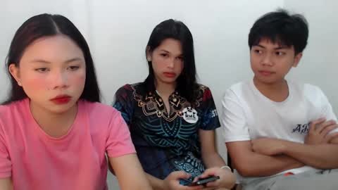   online show from February 2025 04:58:02 AM