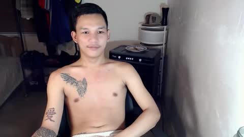 Snapshot of asianhugecock05 chatting on September 2025 04:08:02 PM asianhugecock05 online show from September 2025 04:08:02 PM