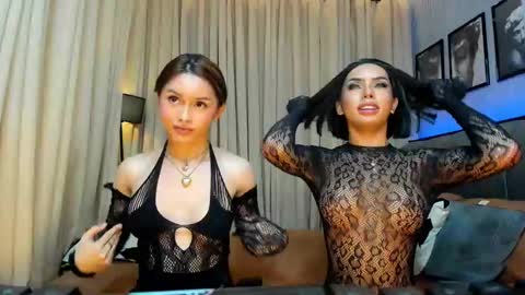 Snapshot of asianhugecockcindy chatting on December 2024 12:06:01 PM asianhugecockcindy online show from December 2024 12:06:01 PM