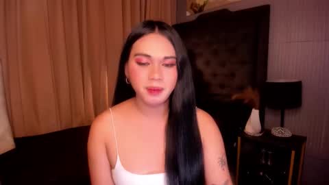 Snapshot of asianhugecockjulia1 chatting on February 2026 03:21:02 PM JULIA online show from February 2026 03:21:02 PM