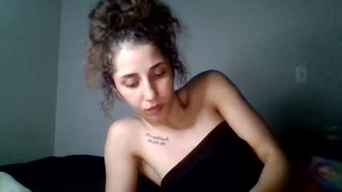 asianicolee online show from April 2026 04:37:02 AM