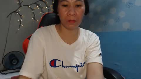 Snapshot of asianindulgent chatting on November 2025 01:02:01 PM AMARA online show from November 2025 01:02:01 PM