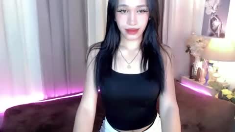 asianpetite_ivy online show from September 2025 03:45:02 AM