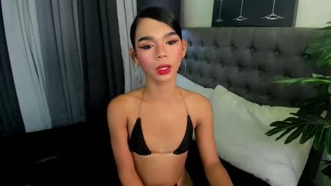Snapshot of asianpetiteprincess chatting on February 2026 05:53:01 PM asianpetiteprincess online show from February 2026 05:53:01 PM