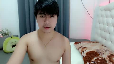 Snapshot of asianroy_x chatting on January 2025 03:38:01 PM Roy online show from January 2025 03:38:01 PM