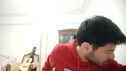 asihandsome06 online show from February 2025 06:10:02 PM