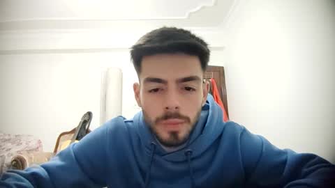 asihandsome06 online show from March 2025 07:48:01 PM