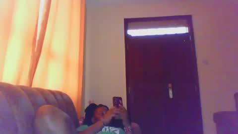 Snapshot of asiya2030 chatting on September 2025 10:30:02 AM asiya2030 online show from September 2025 10:30:02 AM