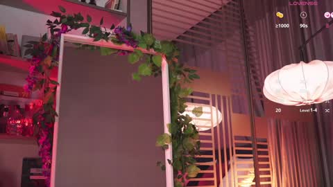 Audrey online show from February 2025 06:02:02 PM