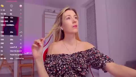 Caroline online show from March 2025 05:11:02 PM