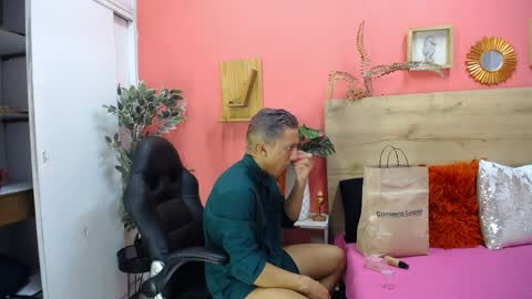 ASLY online show from March 2026 11:54:01 AM