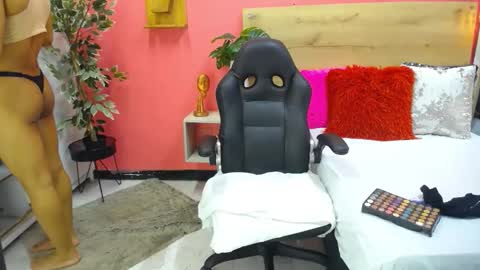 ASLY online show from May 2026 10:34:02 AM
