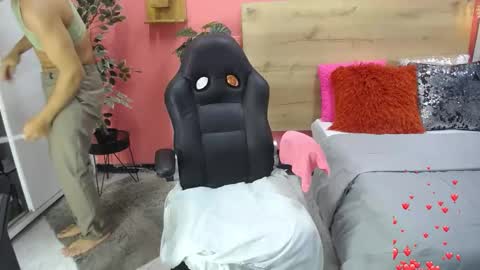 ASLY online show from May 2026 11:05:01 AM