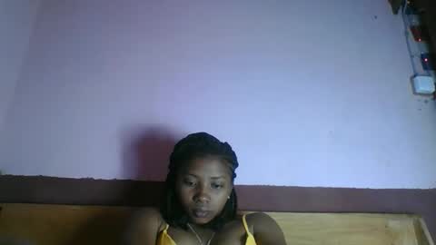 asmiraa online show from April 2026 09:01:02 AM