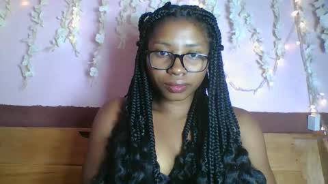 asmiraa online show from May 2026 07:00:02 PM
