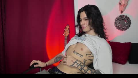 Snapshot of asmodeuszz chatting on December 2024 04:31:02 AM asmodeuszz online show from December 2024 04:31:02 AM