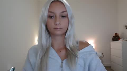 Snapshot of aspenaries chatting on October 2025 02:14:02 AM Aspen Aries online show from October 2025 02:14:02 AM