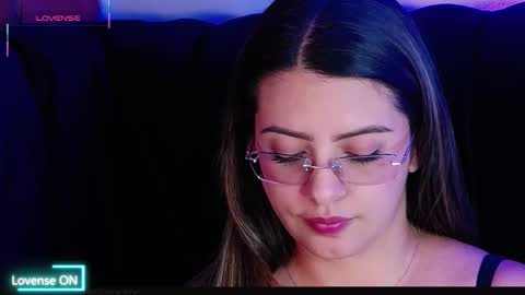   online show from September 2025 09:15:02 PM