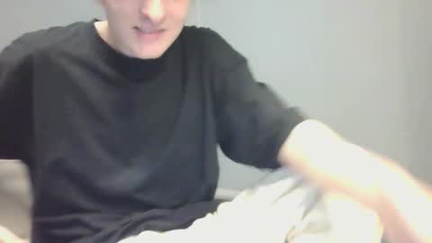 asphalt surfer online show from September 2025 09:54:01 AM