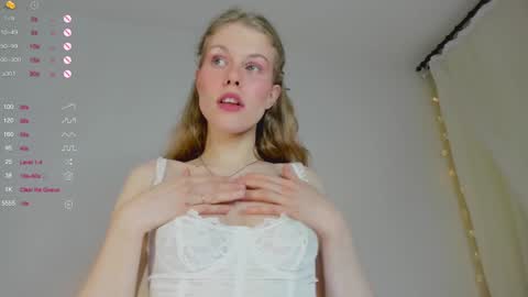 Snapshot of ass_latte chatting on January 2025 02:39:01 AM Sasha online show from January 2025 02:39:01 AM