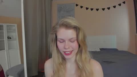 Snapshot of ass_latte chatting on December 2025 05:23:01 AM Sasha online show from December 2025 05:23:01 AM