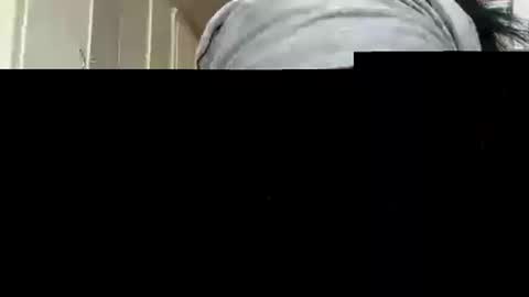 Snapshot of assert32 chatting on October 2025 10:10:01 PM Patty online show from October 2025 10:10:01 PM